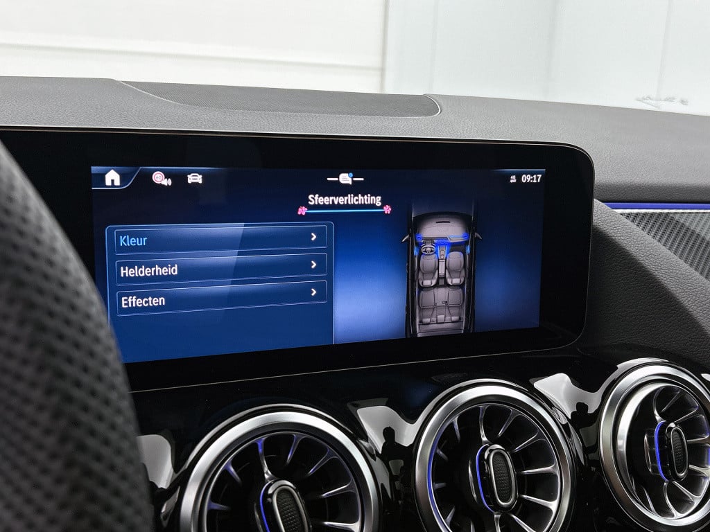 Mercedes-Benz Gla-klasse 250 e business solution amg | nightpakket | smartp