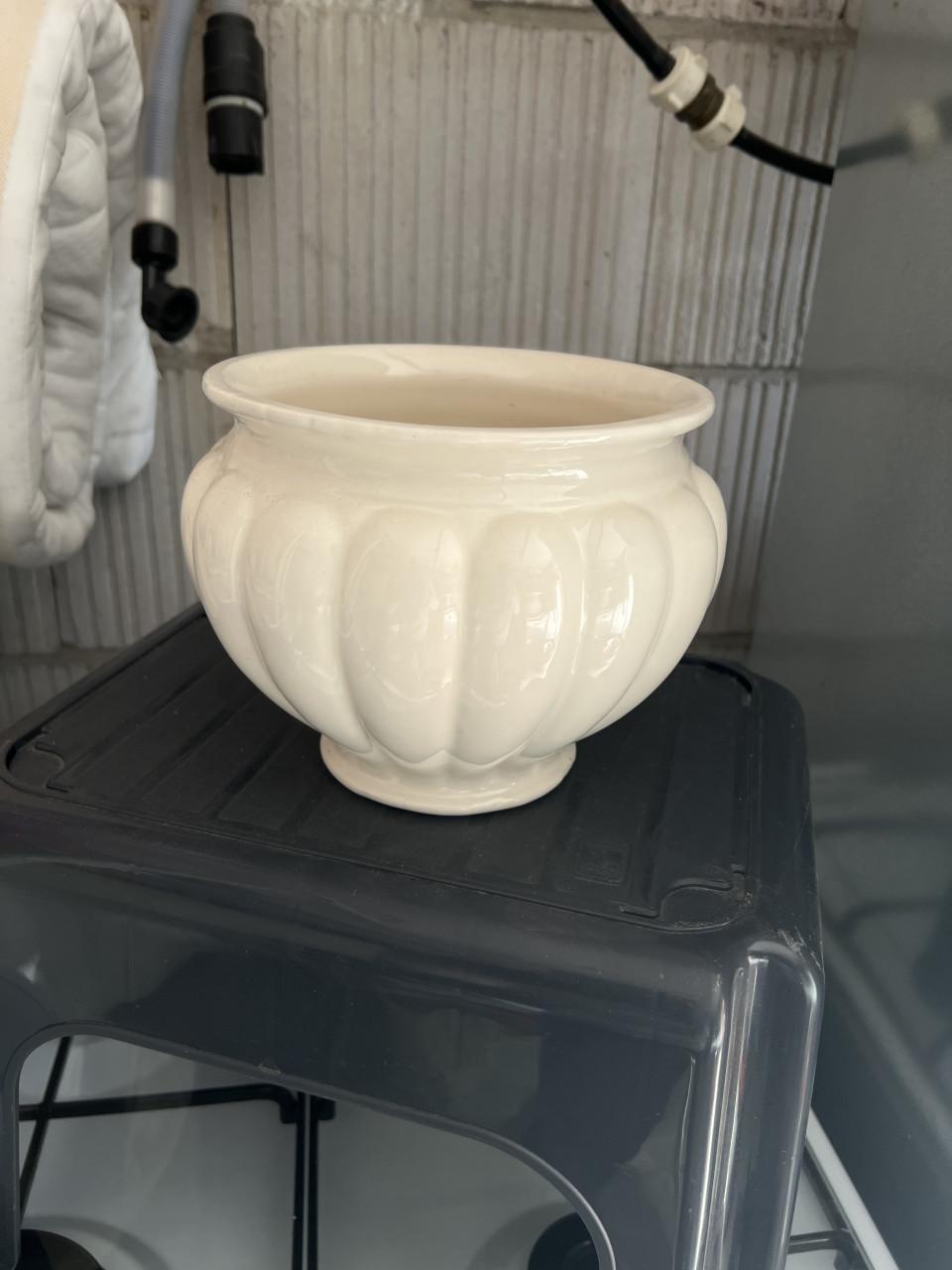 Mooie Aardewerk Bloempot - Crème