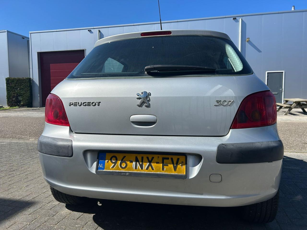 Peugeot 307 2.0-16V XT Pack Automaat! Lage KM Stand!