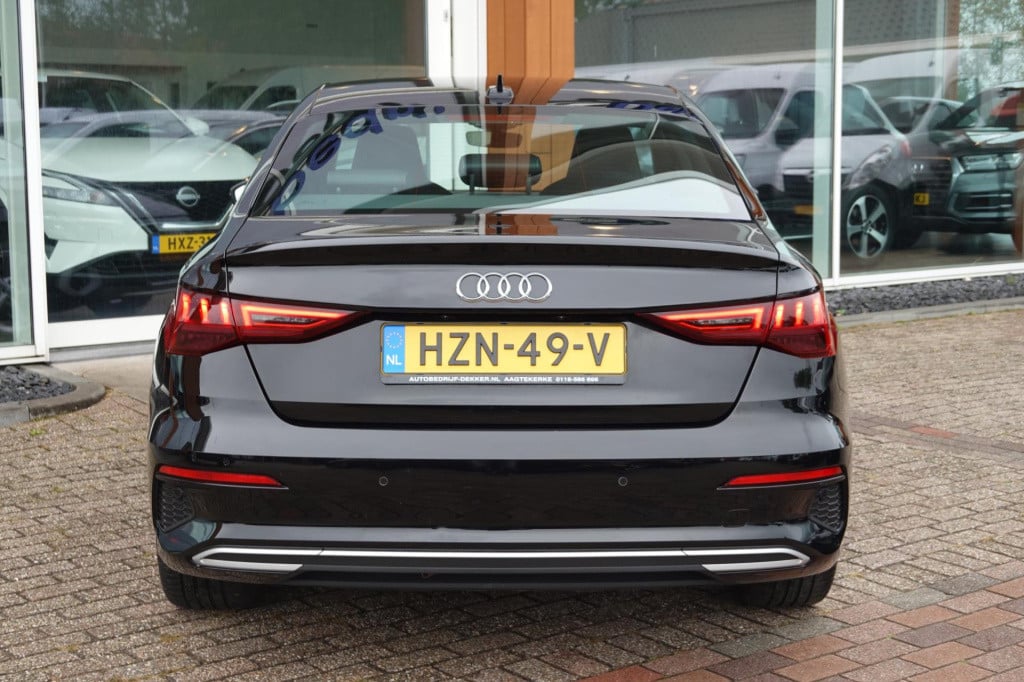 Audi A3 limousine 30 tfsi s edition