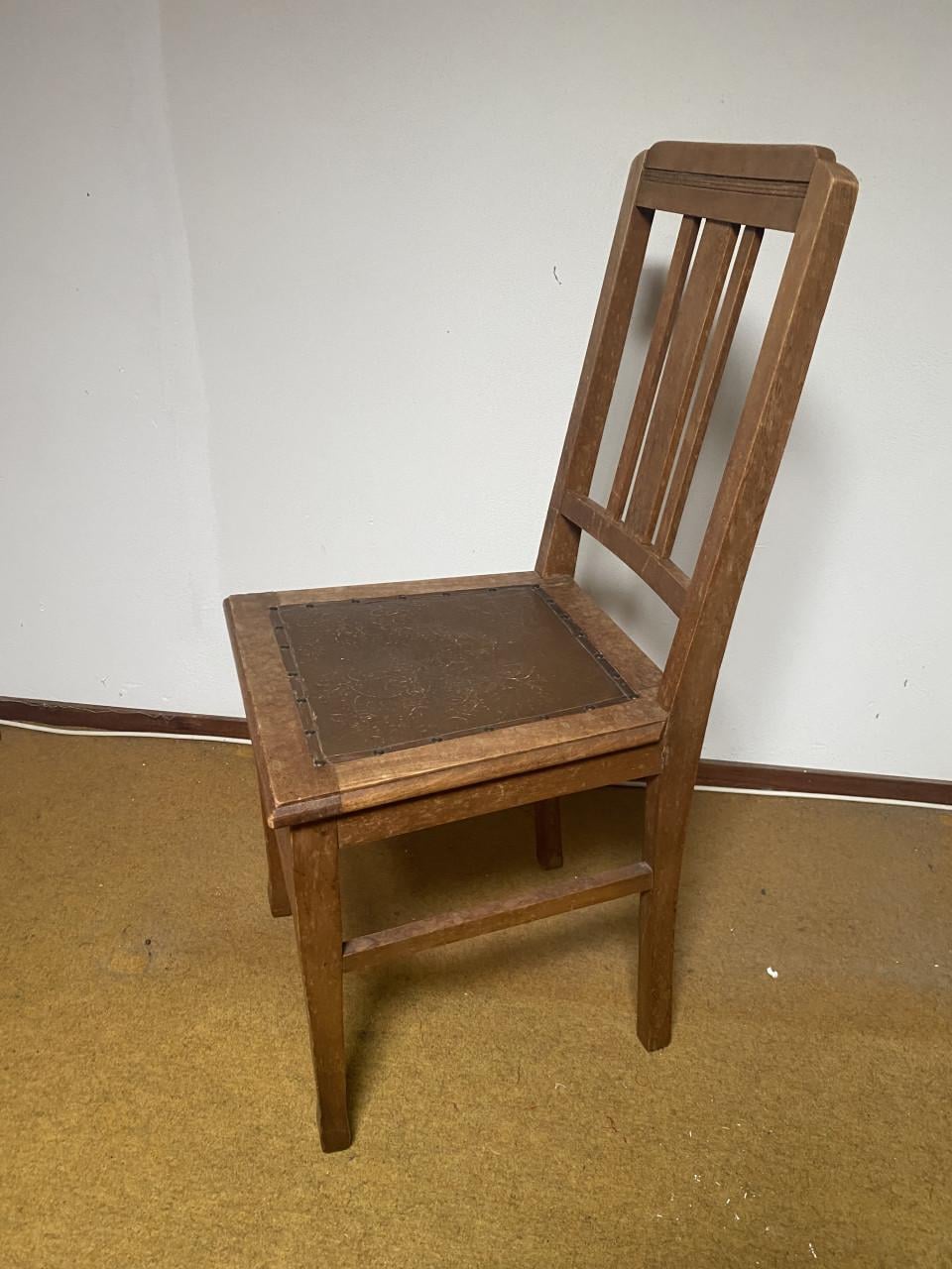 Eetkamer stoelen