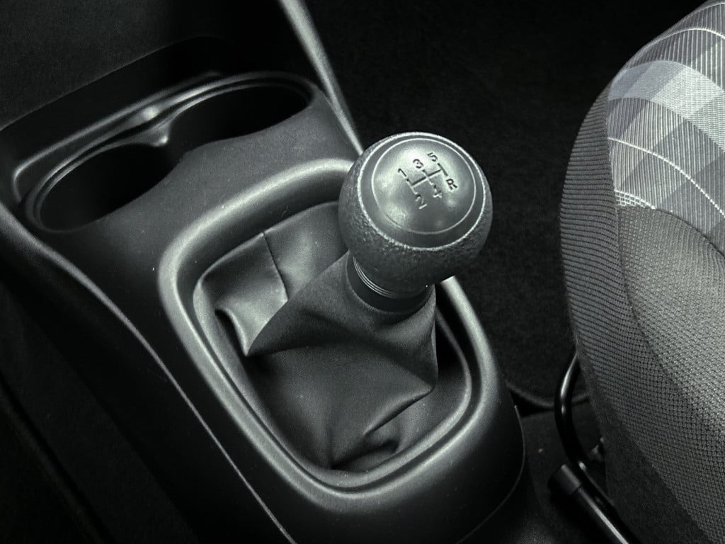 Peugeot 108 vti 72pk active | rijklaar | 5-deurs | airco | bluetooth |