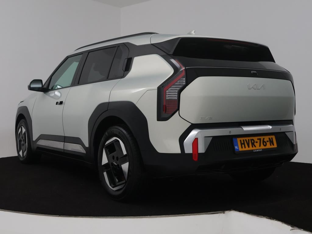 Kia Ev3 plus 81.4 kwh | trekhaak afneembaar | parkeercamera | stoel- en stu