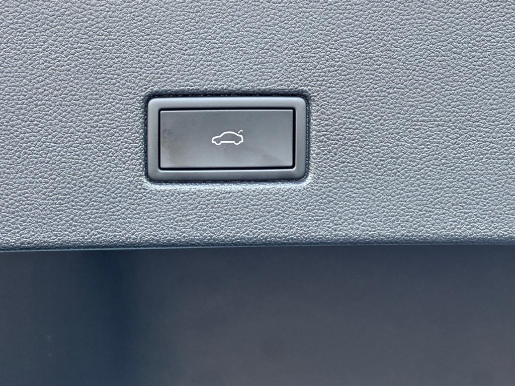 Volkswagen T-roc 1.5 tsi 150pk dsg style carplay | camera | keyless | elek.