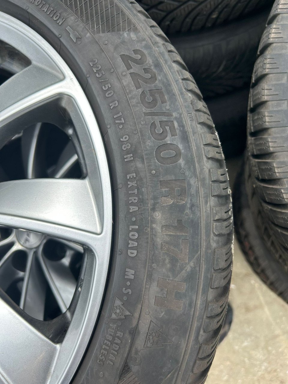 RIAL TURBINE VELGEN LM 17''INCH'' MET BANDEN