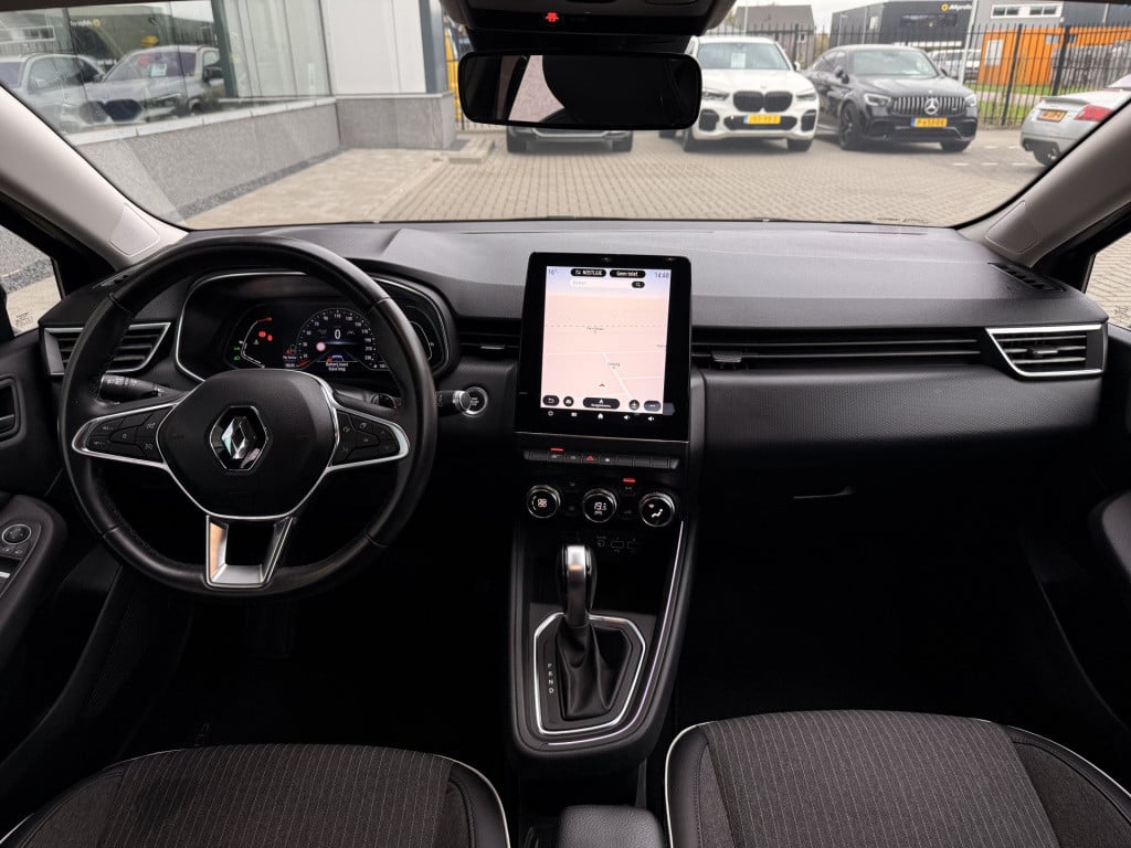 Renault Clio 1.3 tce intens | led | dab | achteruitrijcamera | acc | apple 