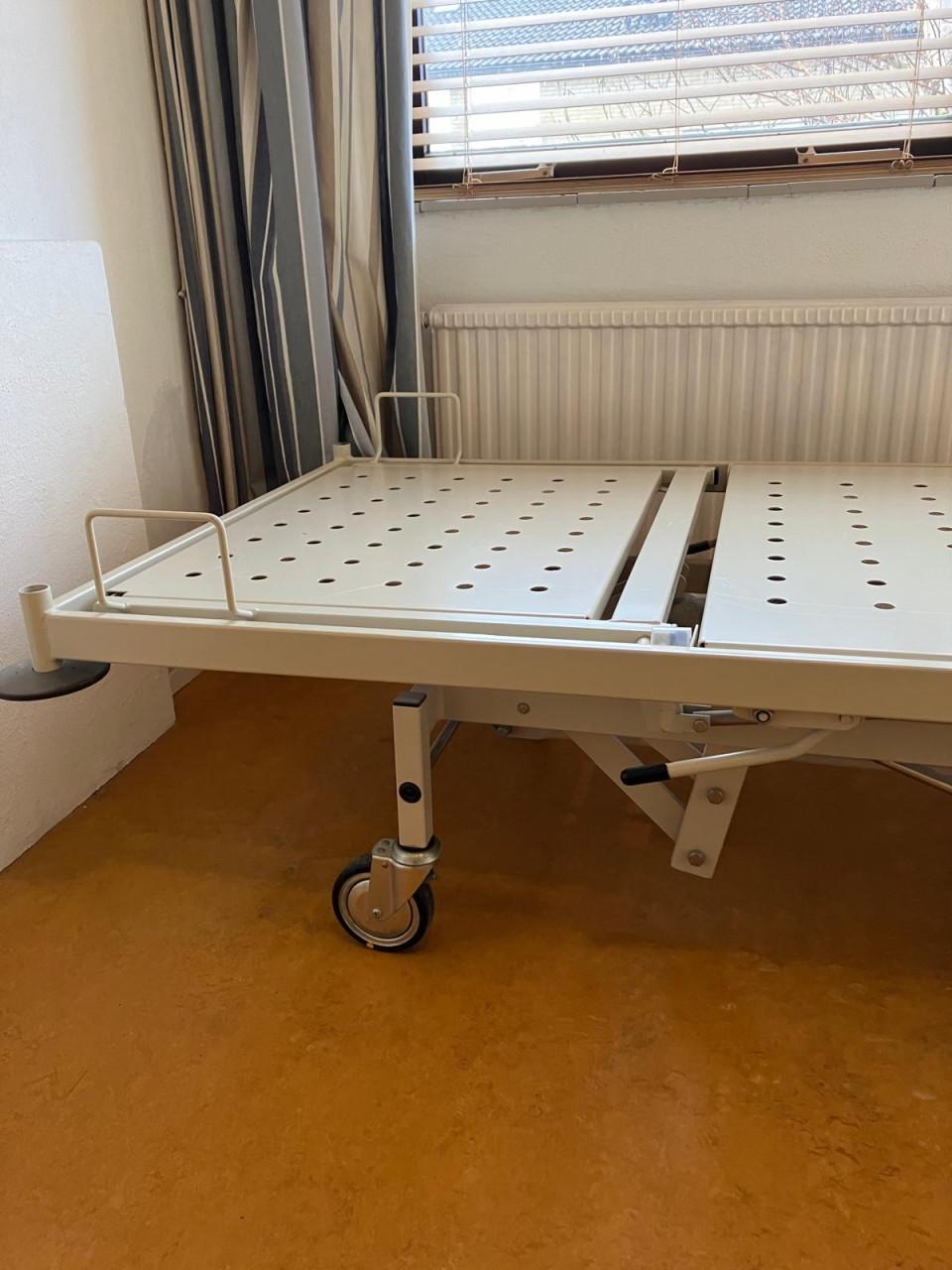 Gratis op te halen hoog-laagbed.