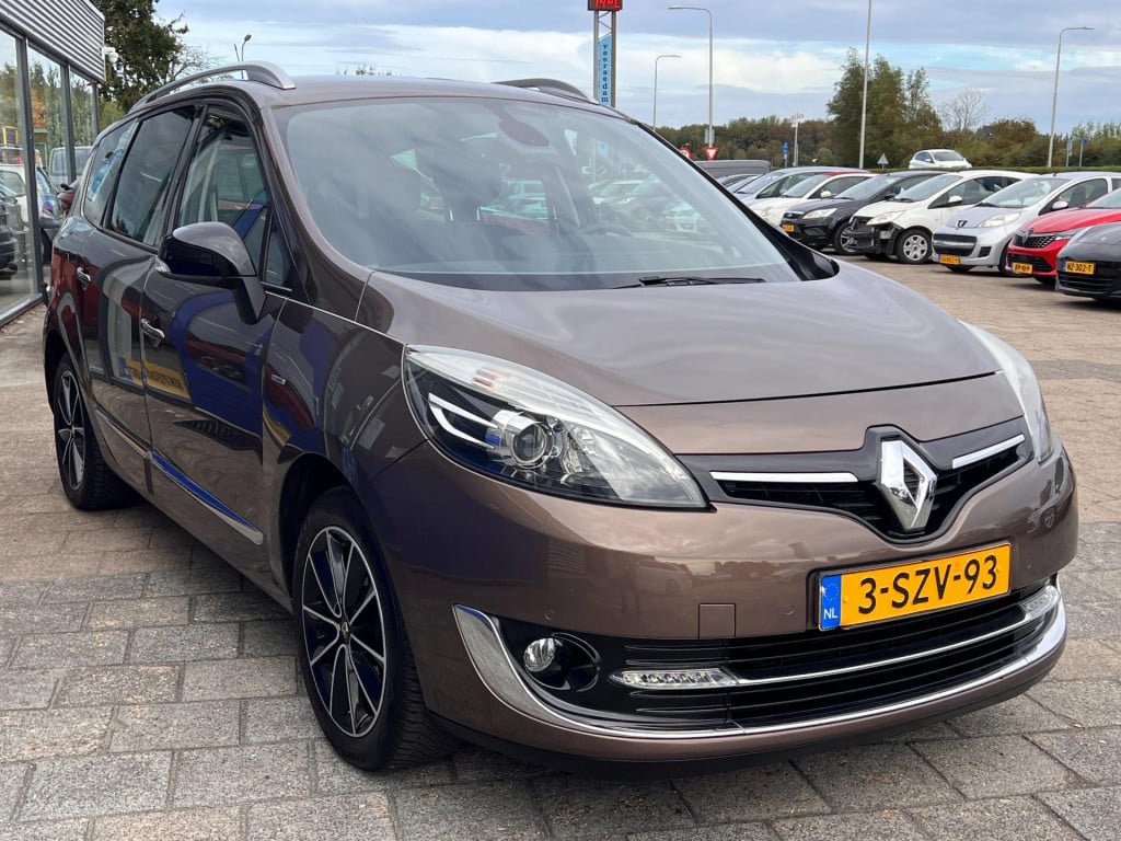 Renault Grand Scenic 1.2 tce bose 7pers. navi, camera, trekhaak enz..