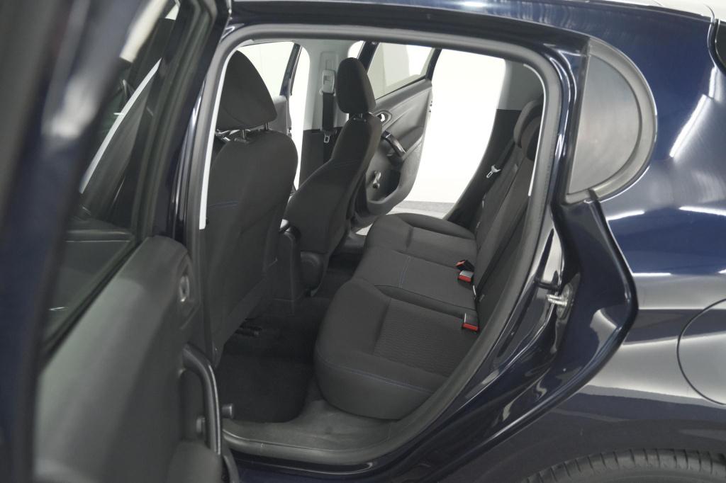 Peugeot 208 puretech 82 signature | apple carplay | parkeersensoren | navig