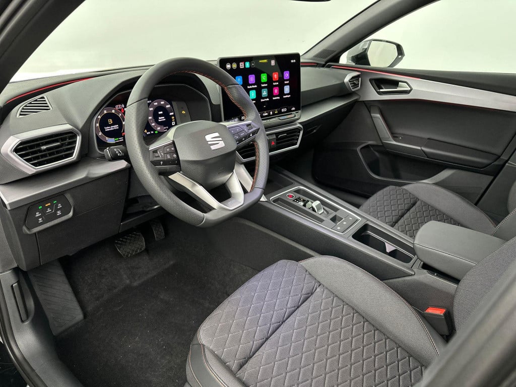 Seat Leon fr business 1.5 tsi ehybrid 150kw / 204pk stationw
