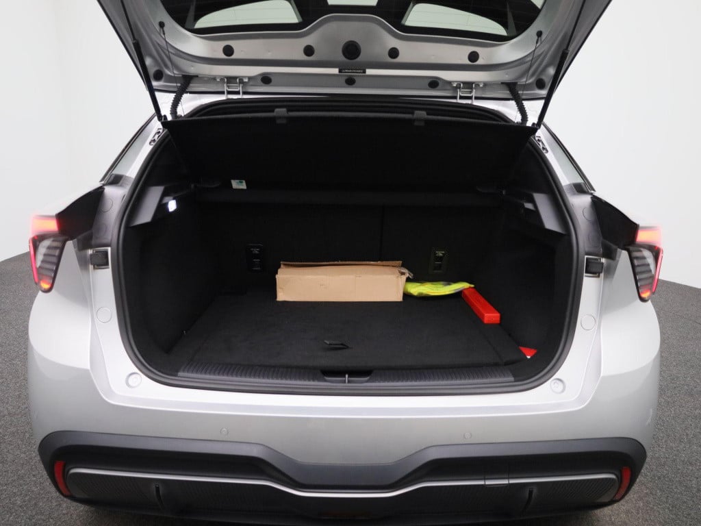 MG Mg4 64 kwh luxury | apple/carplay | camera | parkeersensoren | electrisc