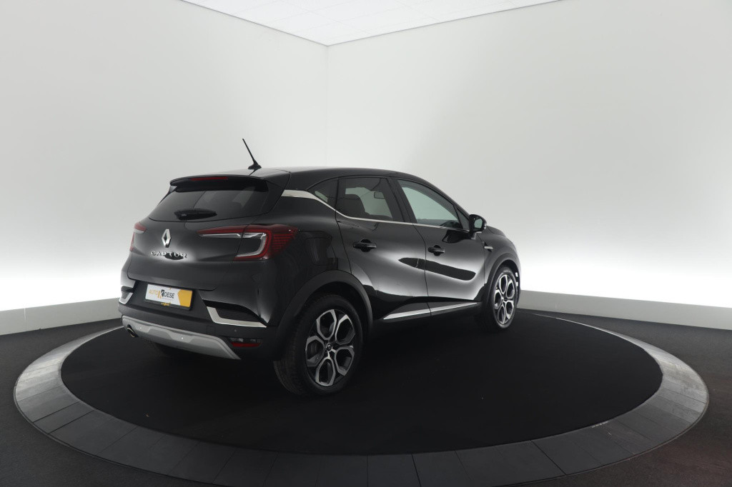Renault Captur mild hybrid 140 edc intens | camera | navigatie | parkeersen