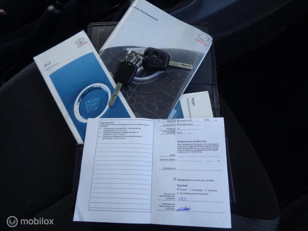 Toyota Aygo 1.0-12v + stuurbekr.lm velgen nieuwe apk mee neemprijs