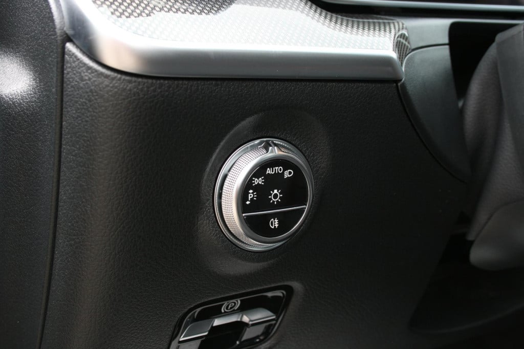 Mercedes-Benz C-Klasse 200 amg line