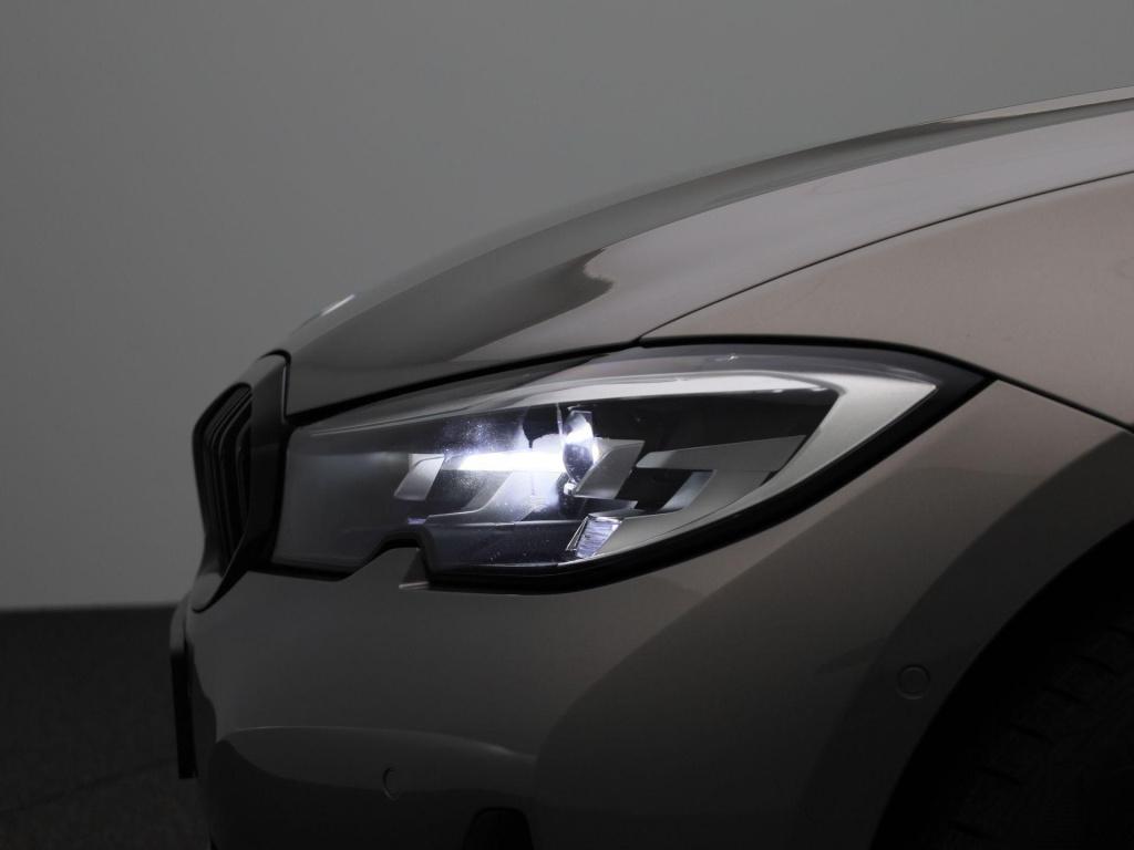 BMW 3-serie touring 320e business edition plus | automaat | lmv | navigatie
