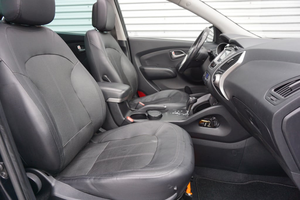 Hyundai Ix35 2.0i i-catcher 1e eigenaar - airco / cruise / navi / camera / 