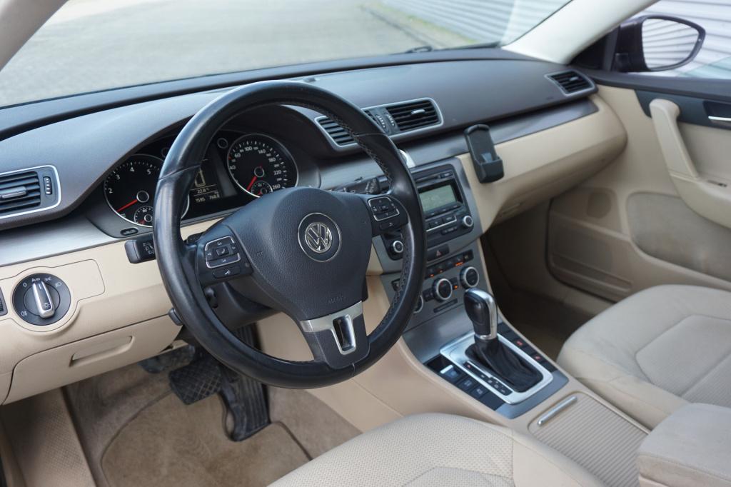 Volkswagen Passat variant 1.4 tsi highline bluemotion automaat - climate / 