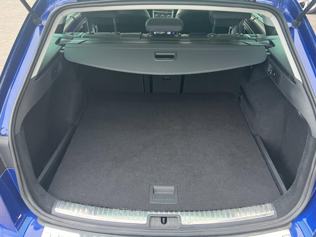Seat Leon Sportstourer st 1.4 ecotsi fr xcellence, pano, alacantara enz..