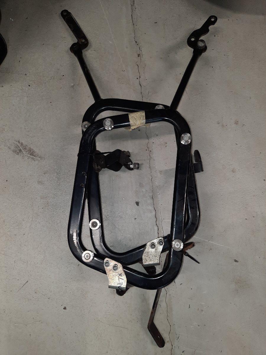 10.000 Nieuwe en gebruikte motor onderdelen