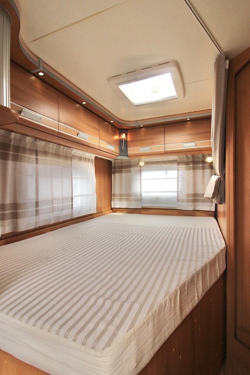 Dethleffs Advantage T6501 (Vast lengtebed, In nieuwstaat!!!)