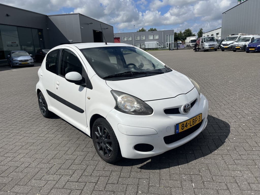 Toyota Aygo 1.0-12v comfort