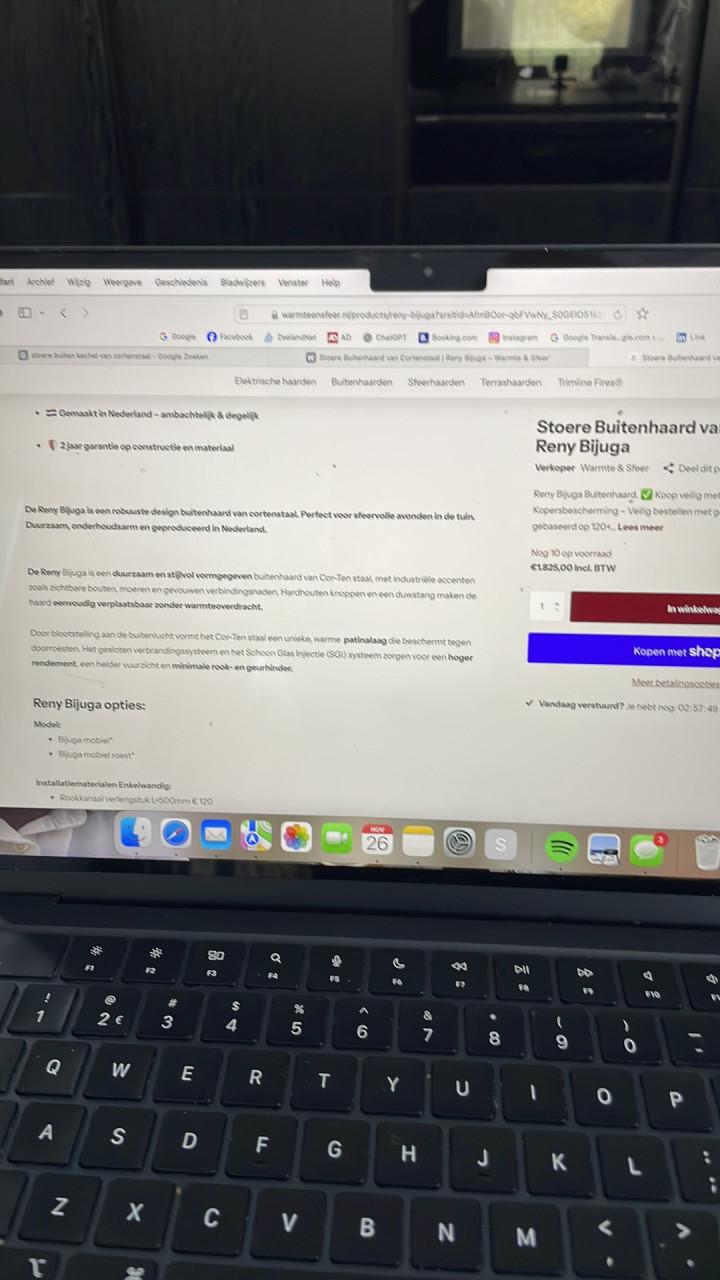 Tuinhaard , Reny Bijuga, cortenstaal