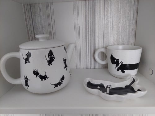 Takkie theepot, mok,schaaltje