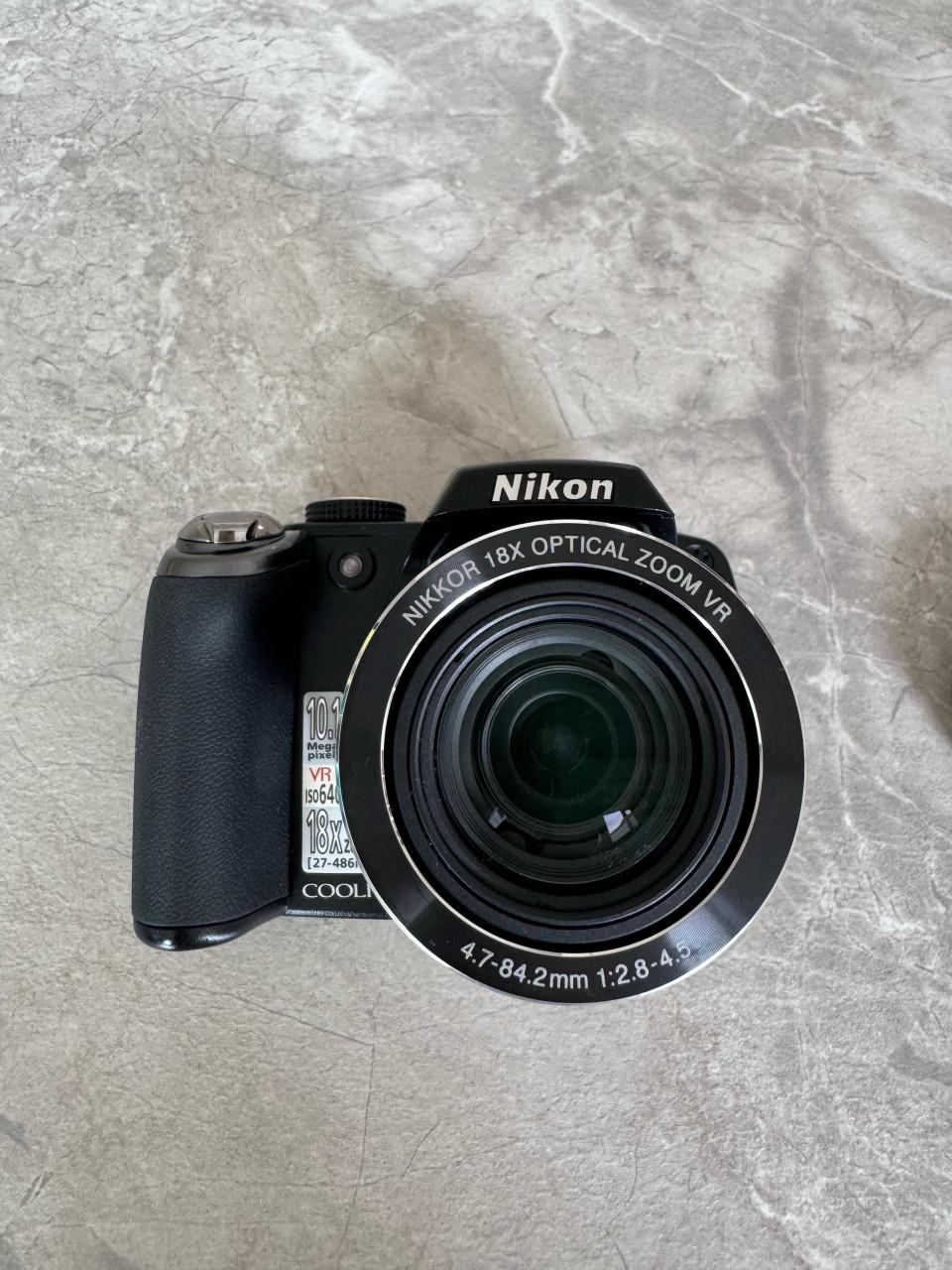 NIKON camera