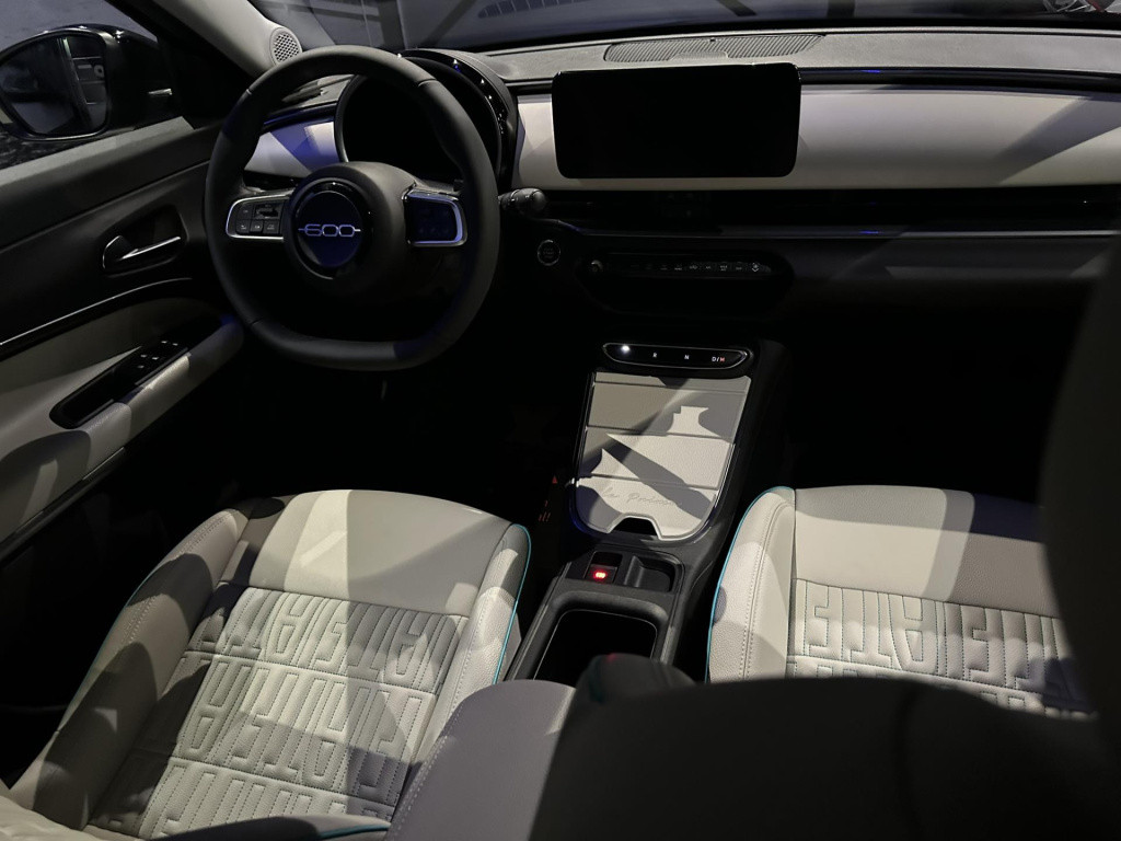 Fiat 600 1.2 hybrid 100 la prima