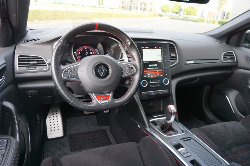 Renault Megane 1.8 tce 280 rs - schaalstoelen / hud / xenon / camera / navi