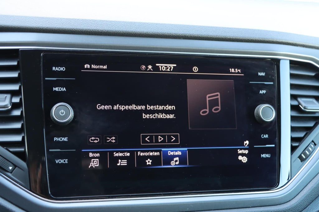 Volkswagen T-roc cabrio 1.5 tsi r-line 150pk dsg7