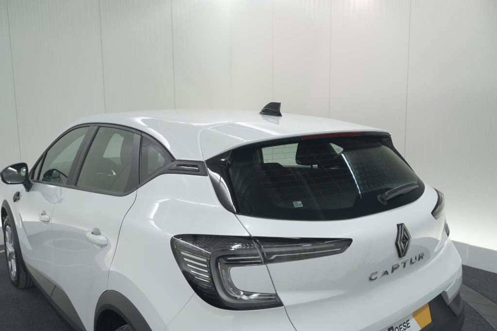 Renault Captur mild hybrid 160 evolution | camera | apple carplay | stoelve