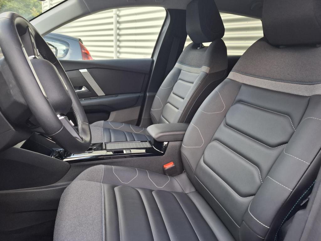Citroen C4 130pk max automaat clima/lmv/nav/cam