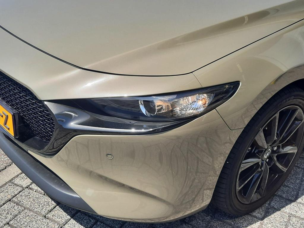 Mazda 3 2.0 e-skyactiv-g m hybrid 150 nagisa