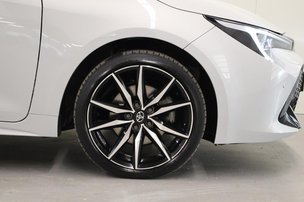 Toyota Corolla Touring Sports 200 hybrid gr-sport |bsm |stoelverw |a.camera