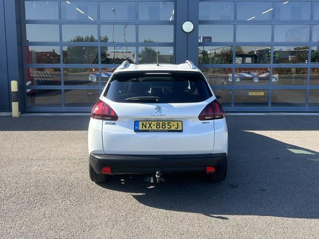 Peugeot 2008 1.2 puretech blue lion