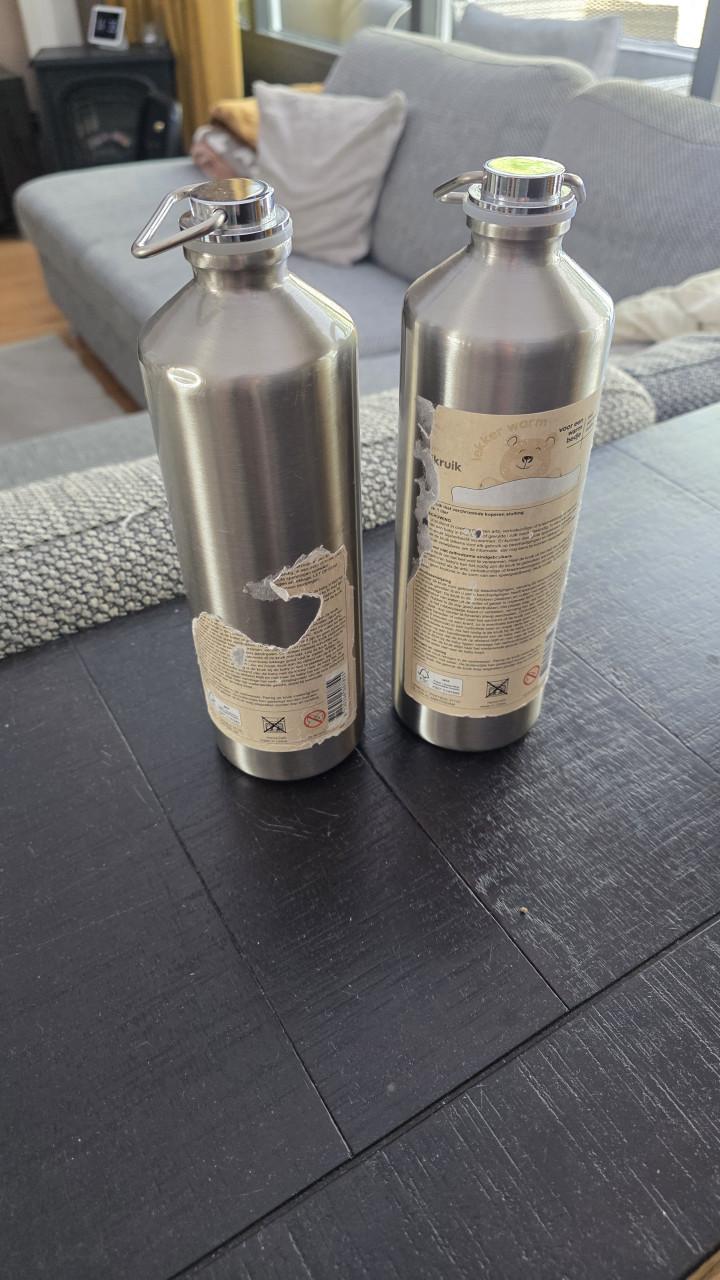 2x Metalen kruik