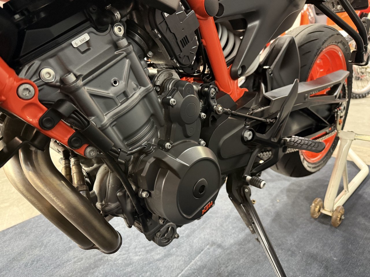 KTM Duke 890 R