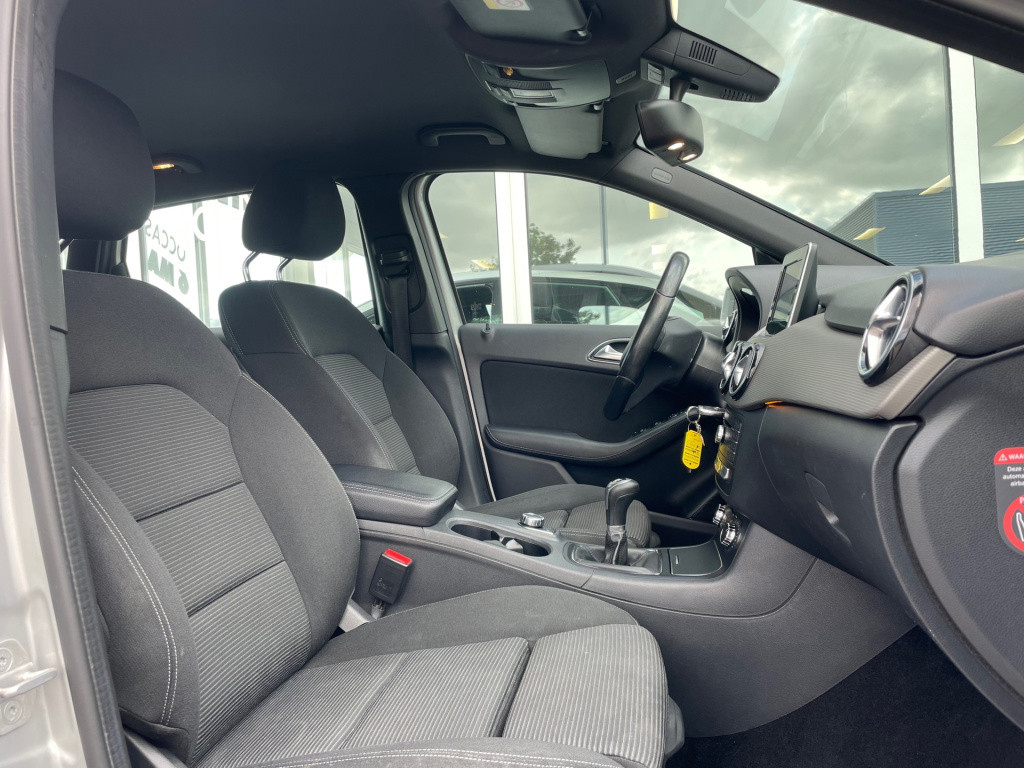 Mercedes-Benz B-Klasse 180 lease edition plus