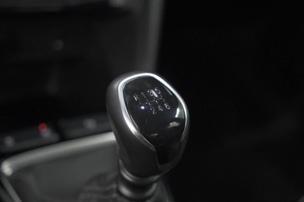 Opel Corsa 1.2 elegance | trekhaak | camera | dodehoekdetectie | apple carp