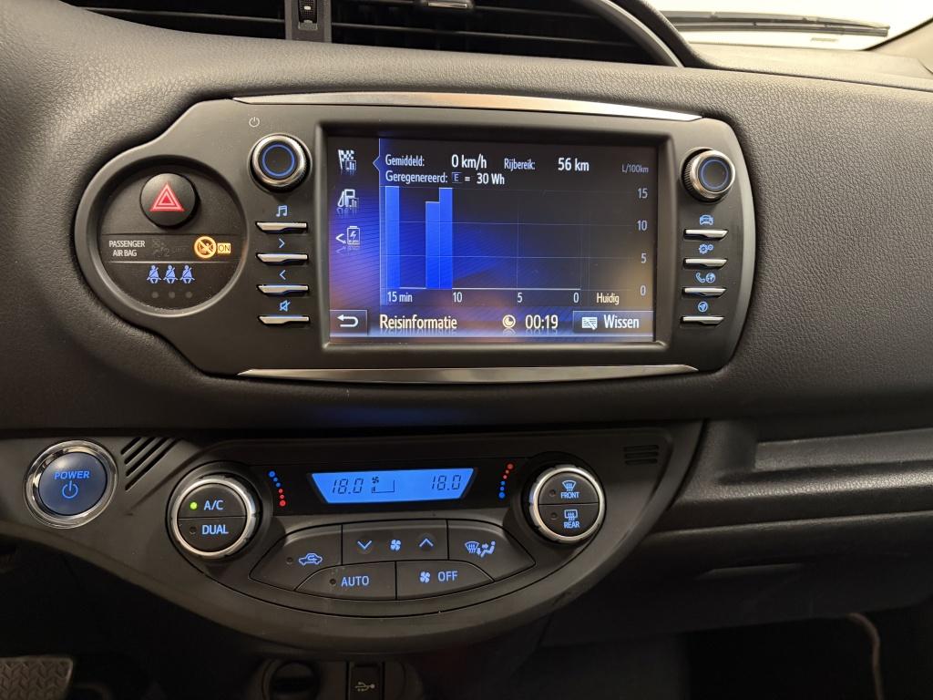 Toyota Yaris 1.5 hybrid y20 edition | cruise control | camera | clima