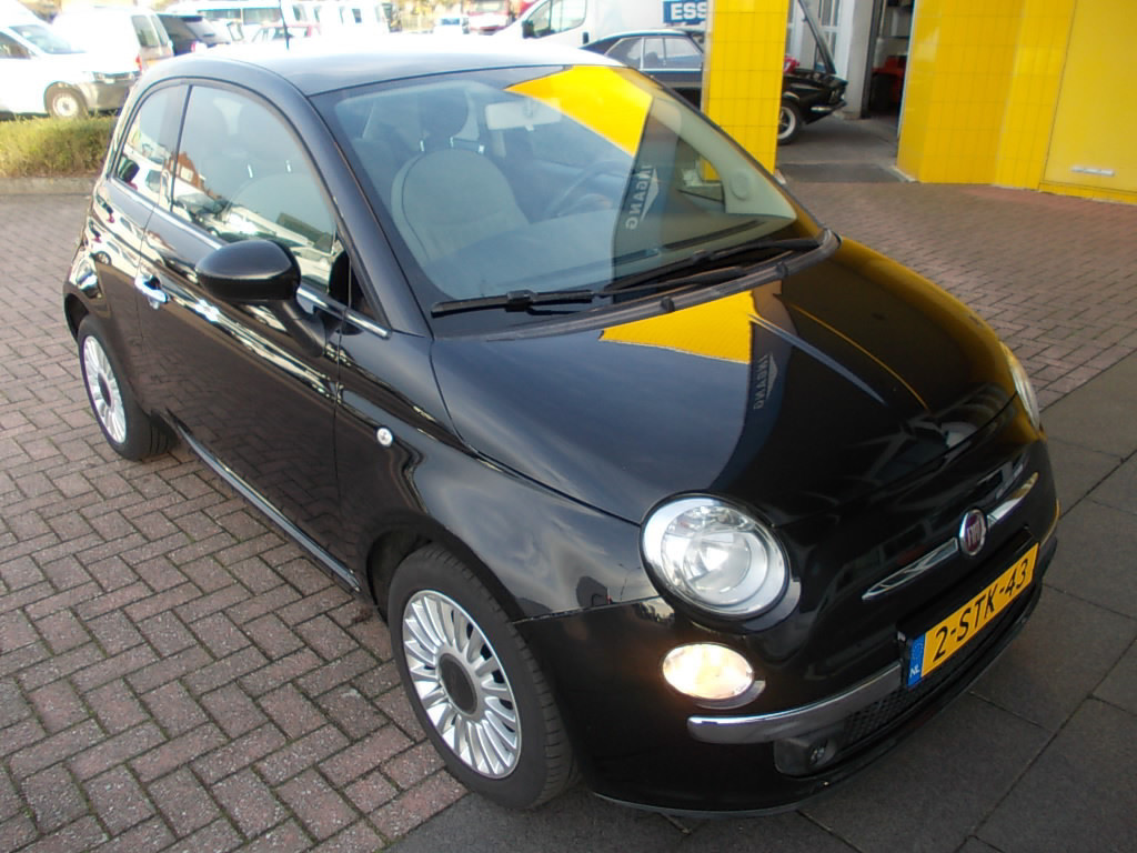 Fiat 500 0.9 twin-air 63kw lounge airco, panorama dak