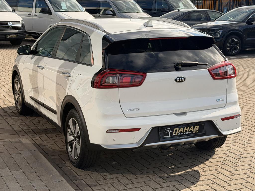 Kia Niro 1.6 gdi hybrid comfortline | acc | stoel/stuurverwarming | achteru