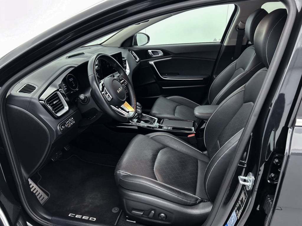 Kia Ceed Sportswagon 1.6 gdi phev executiveline limited go | leder | naviga