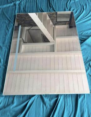 Grote badkamer spiegel met LED - verlichting