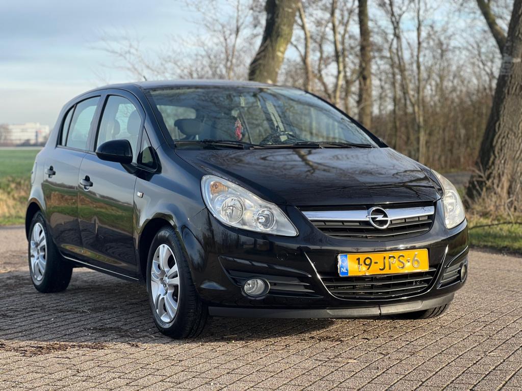 Opel Corsa 1.4-16v enjoy