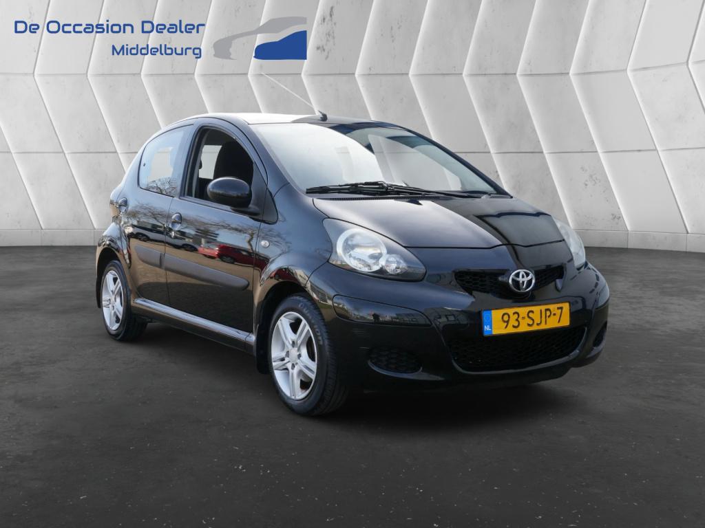 Toyota Aygo 1.0-12v comfort navigator rijklaar incl garantie