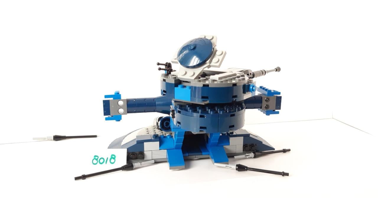 Lego Star Wars: 8018 Armored Assault Tank met 7 minifiguren