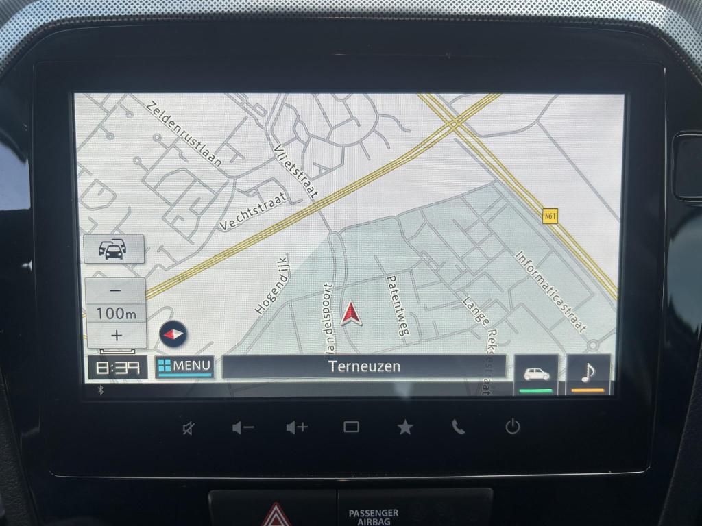 Suzuki Vitara 1.5 hybrid style