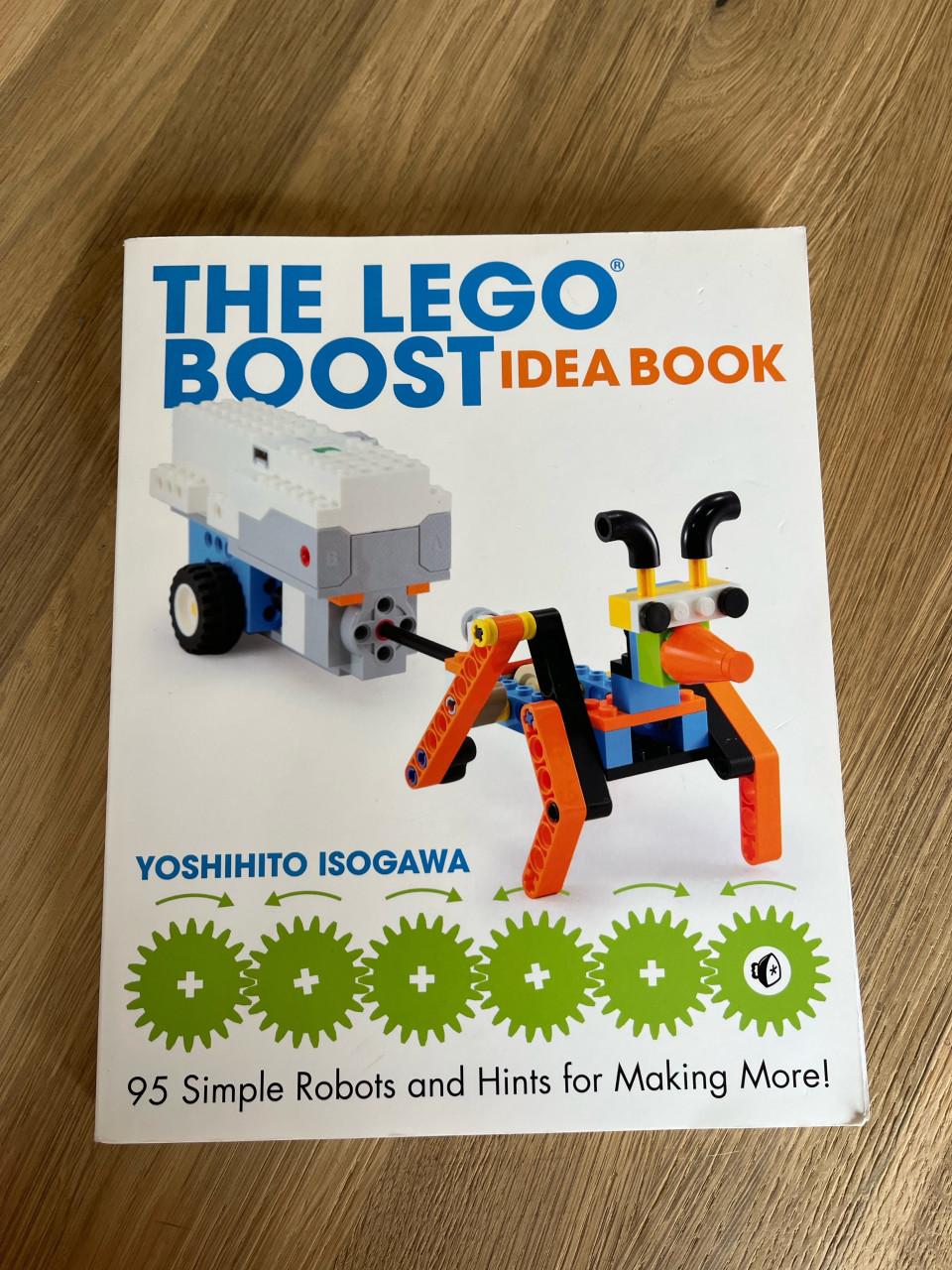 Lego boost robot 17101 incl ideeën boek